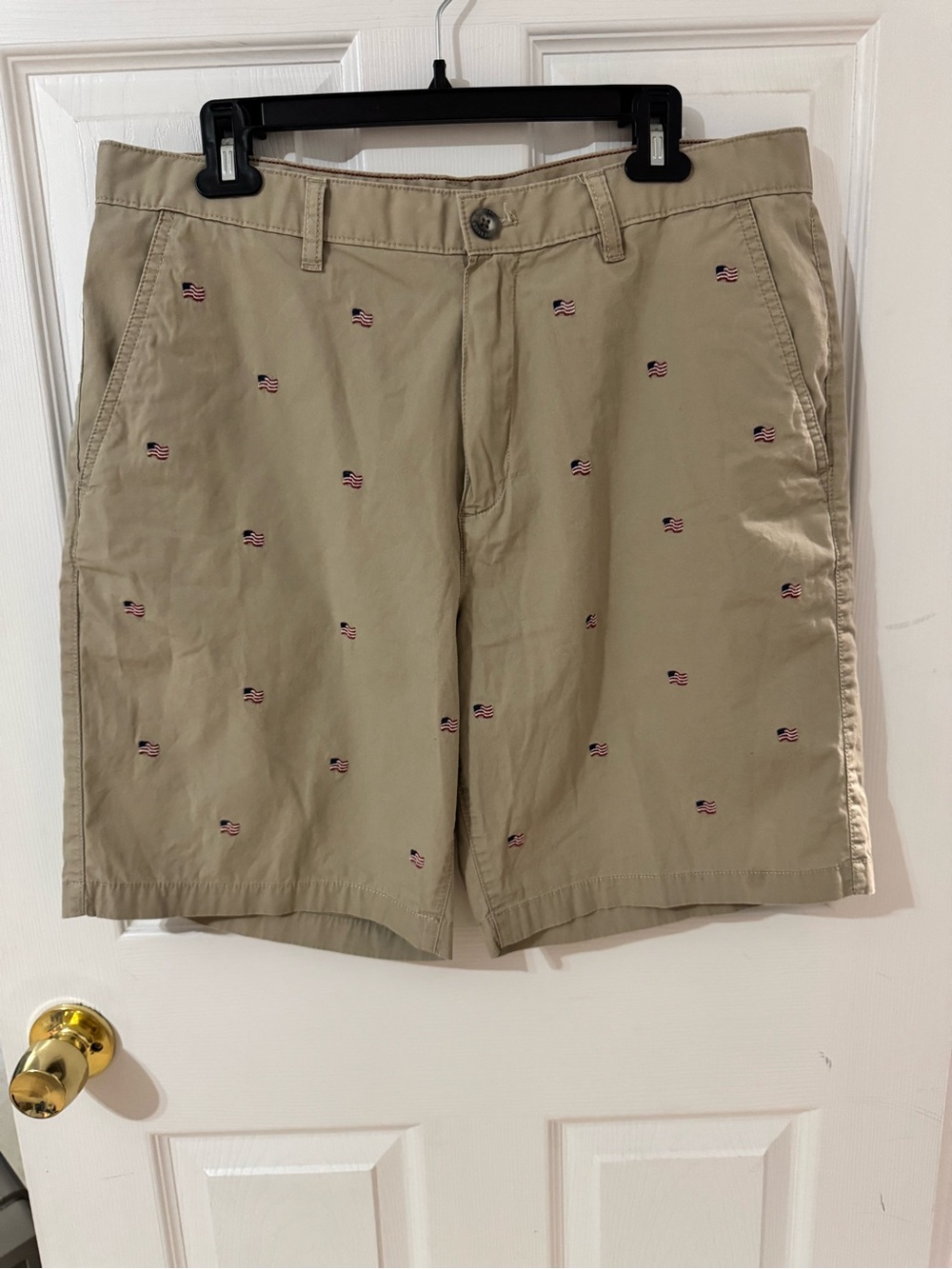 Eddie Bauer Men's 34 Chino Shorts Embroidered American Flag Patriotic 🇺🇸